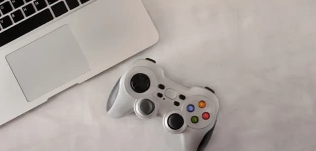 Jak zrobić z laptopa monitor do PS4: proste metody i istotne wskazówki Jak zrobić z laptopa monitor do PS4: proste metody i istotne wskazówki