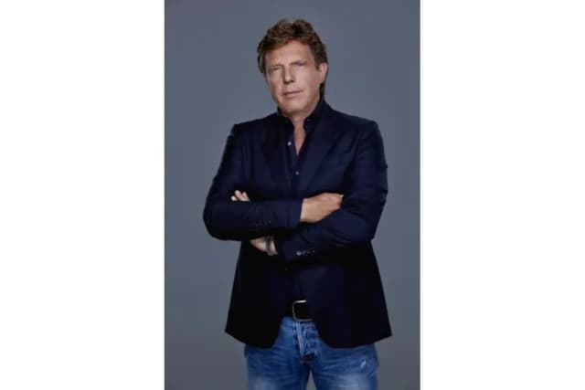 Kto jest właścicielem sieci dino? Poznaj tajemnice sukcesu Biernackiego Kto jest właścicielem sieci dino? Poznaj tajemnice sukcesu Biernackiego